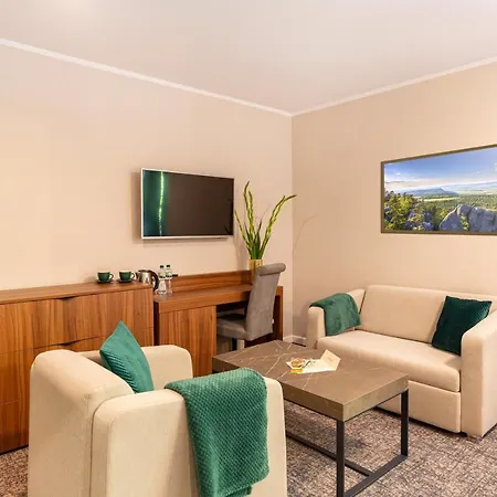 לינה וארוחת בוקר I Montana קודובה-זדרוי