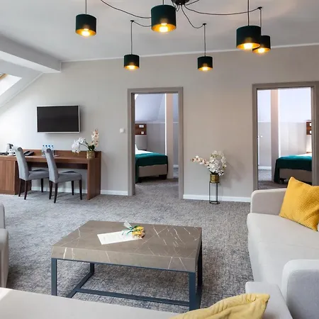 לינה וארוחת בוקר I Montana קודובה-זדרוי